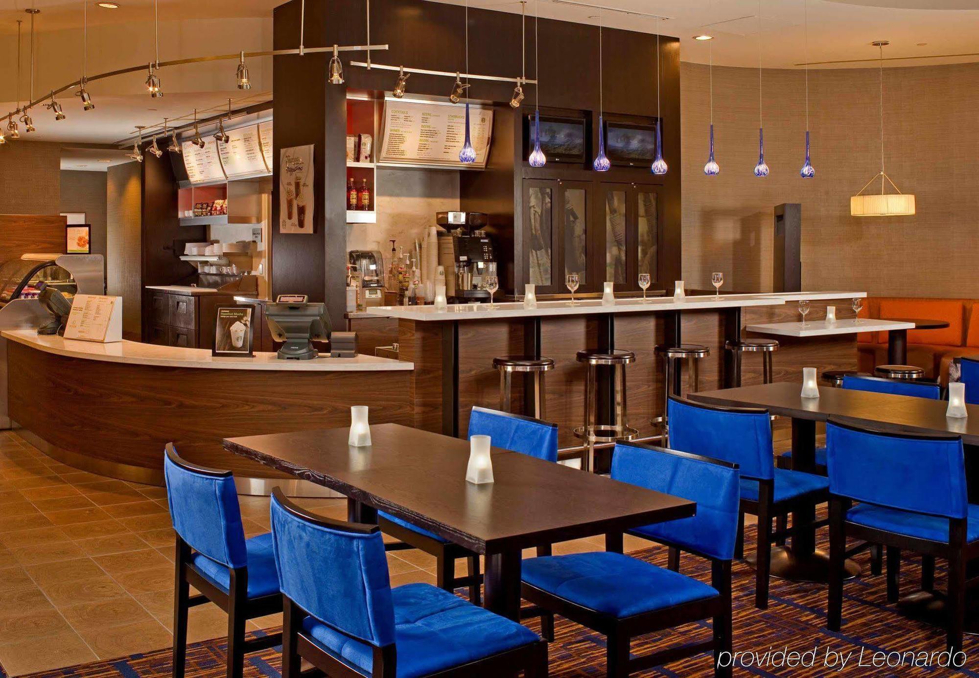 Courtyard By Marriott Baltimore Downtown/Inner Harbor Экстерьер фото